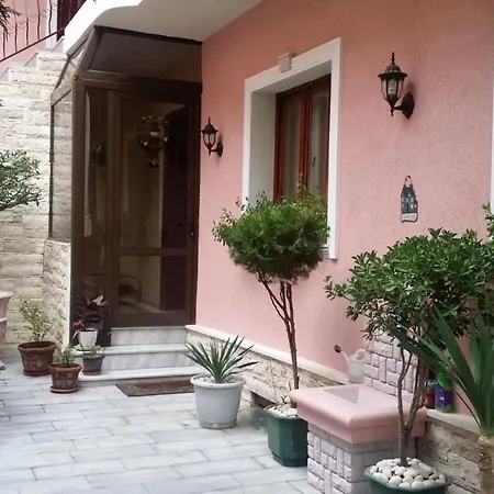 Vila Garden View Apartmán